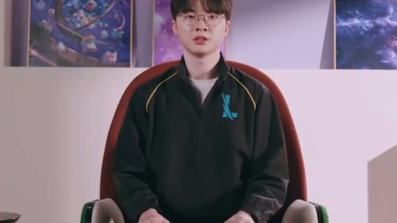 Faker意外战胜巴黎圣日耳曼，大比分获胜引爆全场！热度持续攀升(2021faker比赛视频)